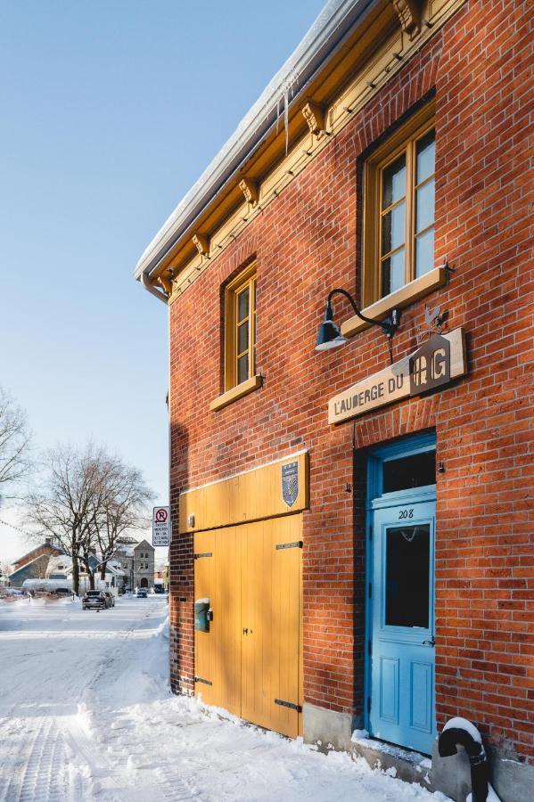 L'Auberge Du Qg La Prairie Buitenkant foto